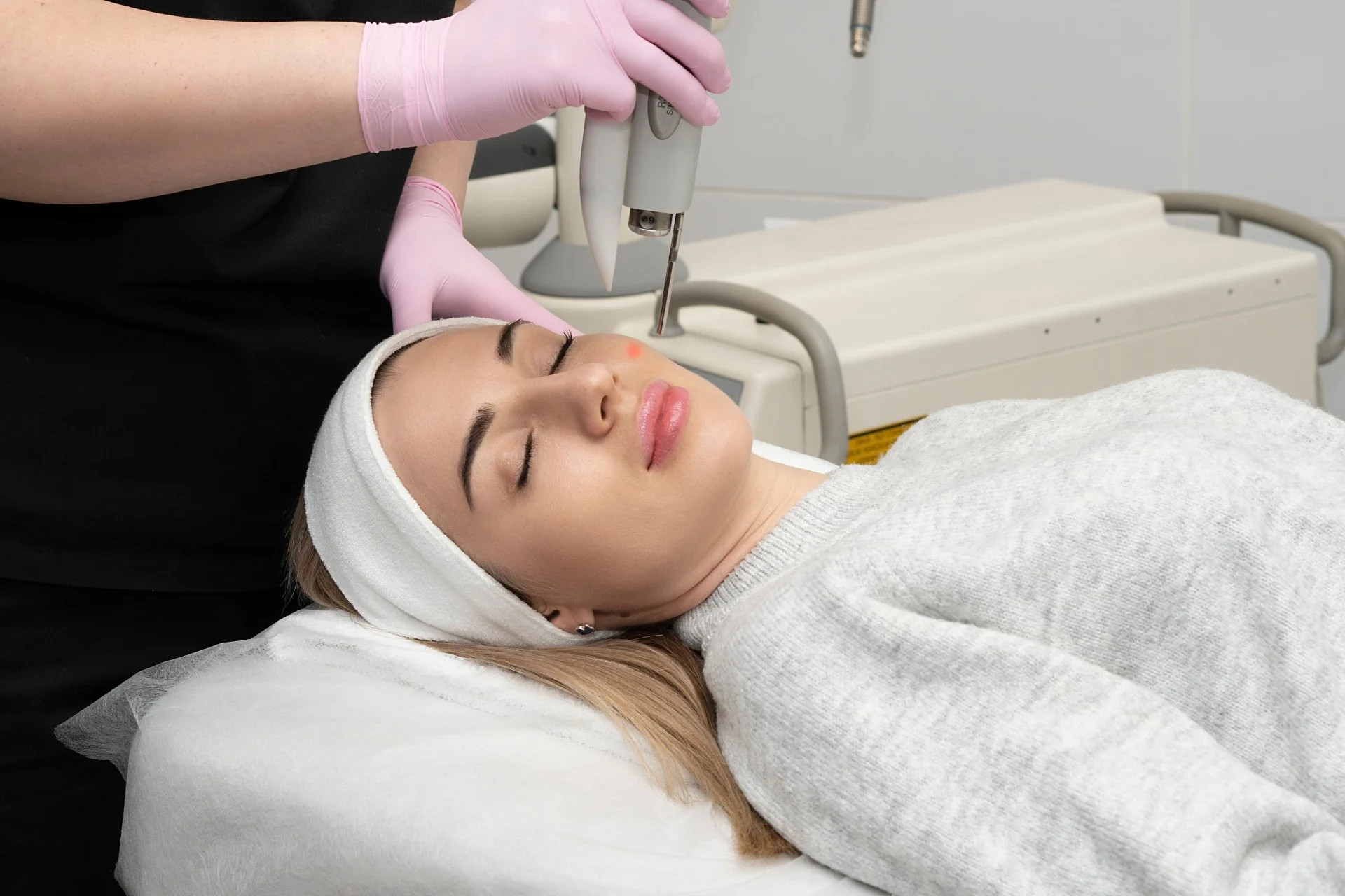 What Is Laser Facial Image